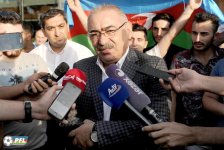 Футболистов "Карабаха" встретили в Баку  как героев (ФОТО/ВИДЕО)