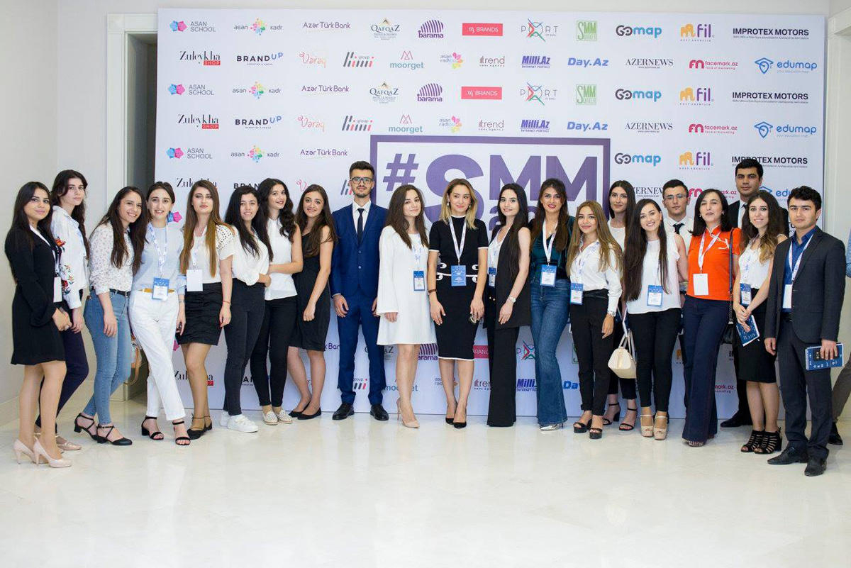 Азербайджанская молодежь в социальных медиа - развитие и бизнес #SMM2017 Business Breakfast (ФОТО)