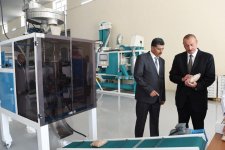 Президент Ильхам Алиев принял участие в открытии предприятия ООО "Avanqard" по очистке и фасовке зерновых и бобовых растений (ФОТО)