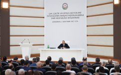 Под председательством Президента Ильхама Алиева состоялось республиканское совещание по вопросам развития производства чая, риса и цитрусовых (ФОТО)