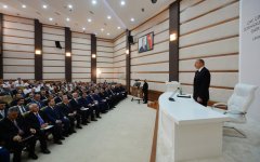 Под председательством Президента Ильхама Алиева состоялось республиканское совещание по вопросам развития производства чая, риса и цитрусовых (ФОТО)