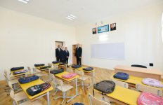 Президент Ильхам Алиев ознакомился с условиями, созданными после капремонта в школе номер 74 в Баку (ФОТО)