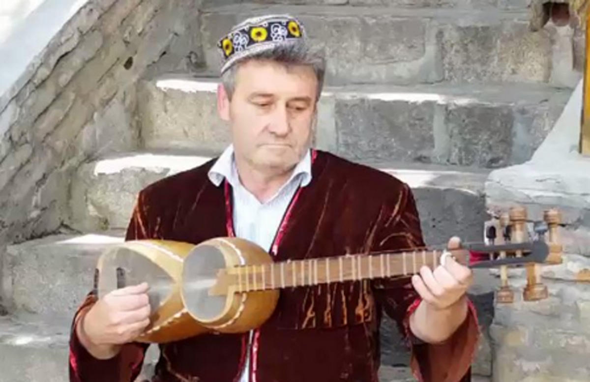 Если вы хотите понять Азербайджан, поднимитесь на самую высокую гору... - репортаж Euronews (ВИДЕО)