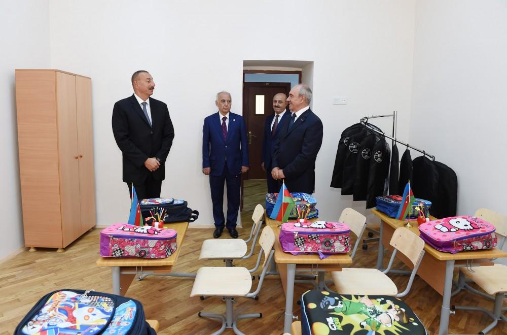 Президент Ильхам Алиев ознакомился с условиями, созданными в спецшколе № 268 после капитального ремонта (ФОТО)