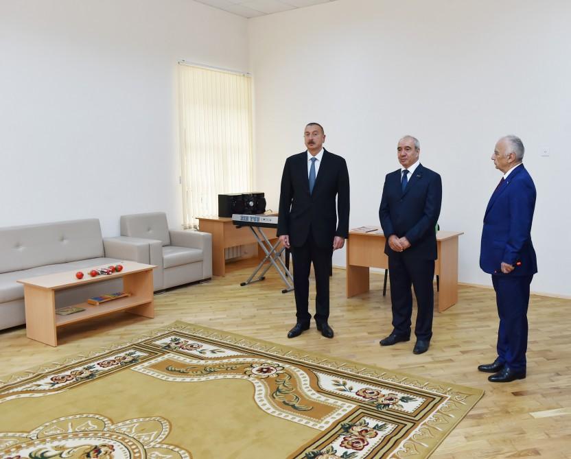 Президент Ильхам Алиев ознакомился с условиями, созданными в спецшколе № 268 после капитального ремонта (ФОТО)