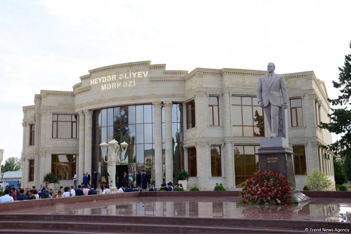 В поселке Гузанлы Агдамского района прошел форум молодежи оккупированных и приграничных районов Азербайджана (ФОТО)