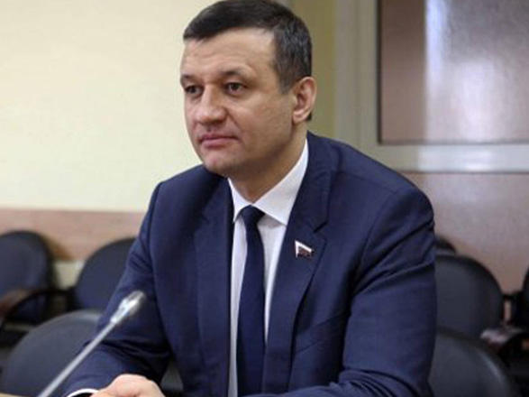 Азербайджану удалось добиться лидирующей позиции в регионе - Савельев