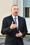 Президент Ильхам Алиев и его супруга приняли участие в открытии нового здания школы-лицея номер 20 в Баку (ФОТО) (версия 2)