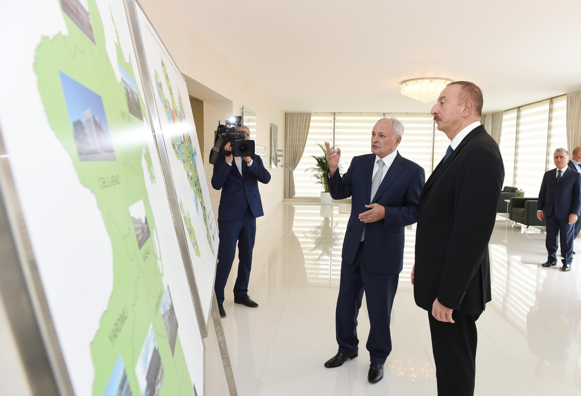 President Aliyev views newly-renovated Neftchala Central District Hospital (PHOTO)