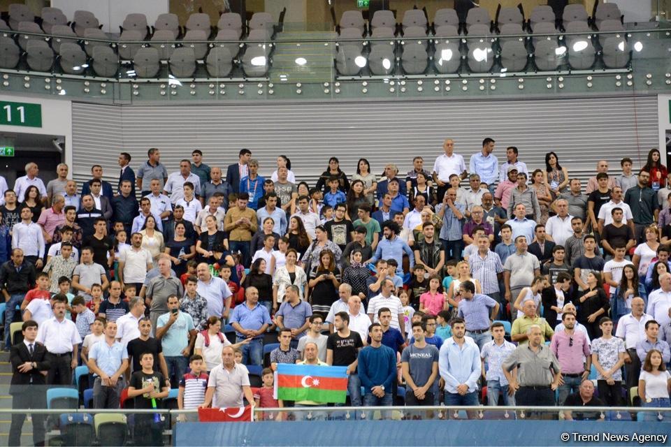 Азербайджанские волейболистки провели игру против сборной Польши (ФОТОРЕПОРТАЖ)