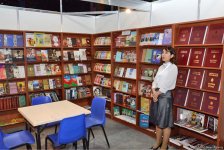Чингиз Абдуллаев: Только читающий книги народ будет развиваться (ФОТО)