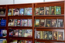 Чингиз Абдуллаев: Только читающий книги народ будет развиваться (ФОТО)