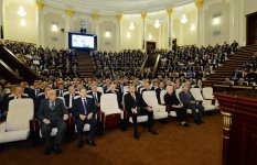 Президент Ильхам Алиев принял участие в церемонии прощания со всемирно известным азербайджанским ученым Лютфи Заде (ФОТО)