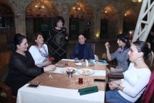 Осенний творческий вечер поэтессы Ганиры Пашаевой в Ичери шехер (ФОТО)