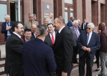 Президент Ильхам Алиев: Спорт - это самое лучшее средство для привлечения молодого поколения к добрым делам (ФОТО)