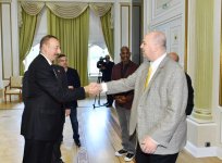 Президент Ильхам Алиев: Спорт - это самое лучшее средство для привлечения молодого поколения к добрым делам (ФОТО)