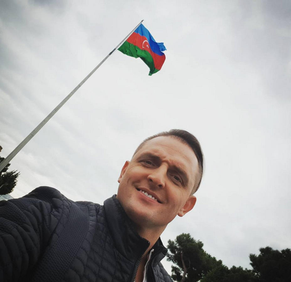 Чёрт побери! На том же самом месте! - Аскольд Запашный в Баку (ФОТО)