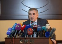 Али Гасанов: Процесс глобализации, получивший сегодня большой размах, коснулся и сферы использования  государственного языка  (ФОТО) (версия 4)