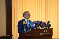 Али Гасанов: Процесс глобализации, получивший сегодня большой размах, коснулся и сферы использования  государственного языка  (ФОТО) (версия 4)