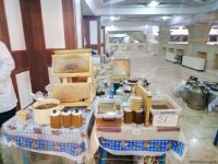 Увеличилось число участников ярмарки меда в Баку (ФОТО)