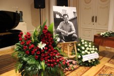 Вспоминая Муслима Эльдарова - выставка и презентация книги (ФОТО)