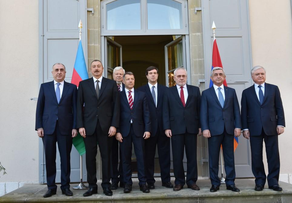 Azerbaijani, Armenian presidents meet in Geneva (PHOTO)
