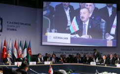 Президент Ильхам Алиев принял участие в IX саммите ОЭС D-8 в Стамбуле (ФОТО)