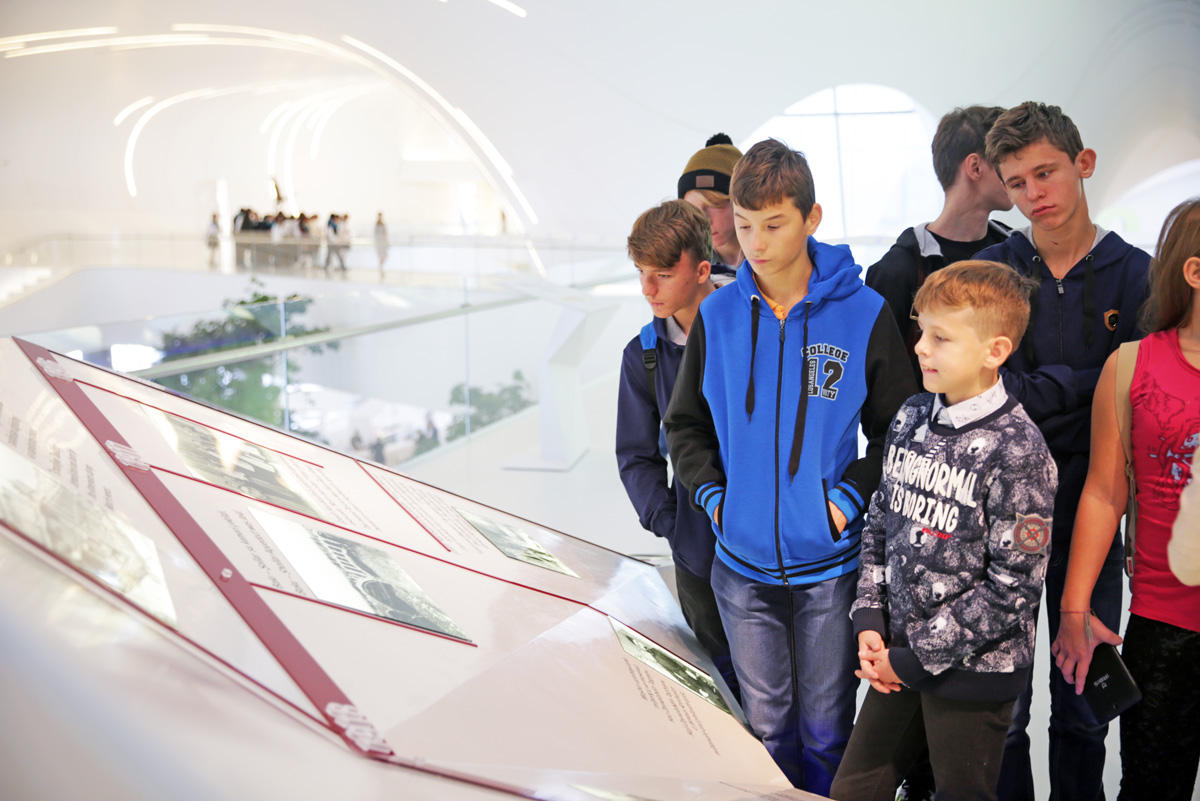 Children of Russian orphanage visit Azerbaijan (PHOTO/VIDEO)