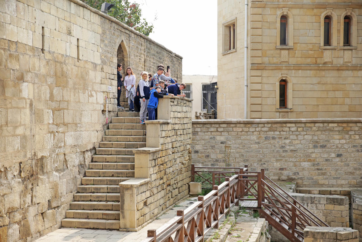 Children of Russian orphanage visit Azerbaijan (PHOTO/VIDEO)