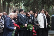 В Баку почтили память Муслима Магомаева (ФОТО)