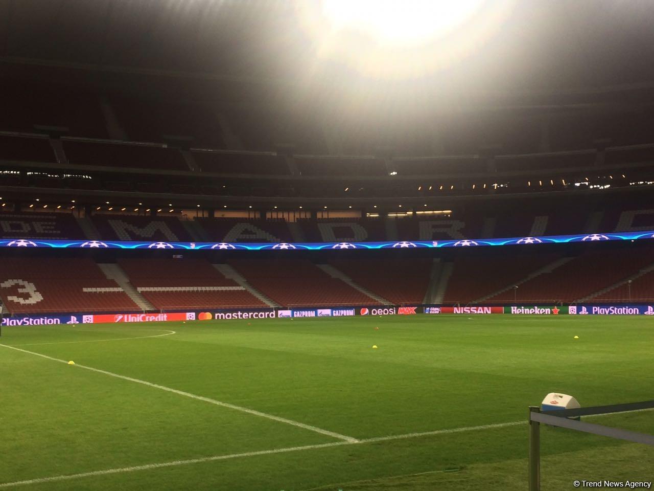 Qarabag FK conducts training before match against "Atletico" (PHOTO)