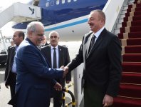 Президент Ильхам Алиев прибыл с визитом в Иран (ФОТО)
