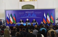 В Тегеране состоялся трехсторонний саммит глав Азербайджана, Ирана и России (ФОТО)