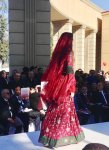 Дефиле национальной одежды стало ярким украшением XII Фестиваля граната в Гёйчае (ФОТО)