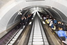 Ilham Aliyev becomes acquainted with retro carriages of Baku Metro (PHOTO) (UPDATE)