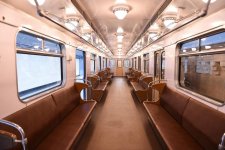 Ilham Aliyev becomes acquainted with retro carriages of Baku Metro (PHOTO) (UPDATE)