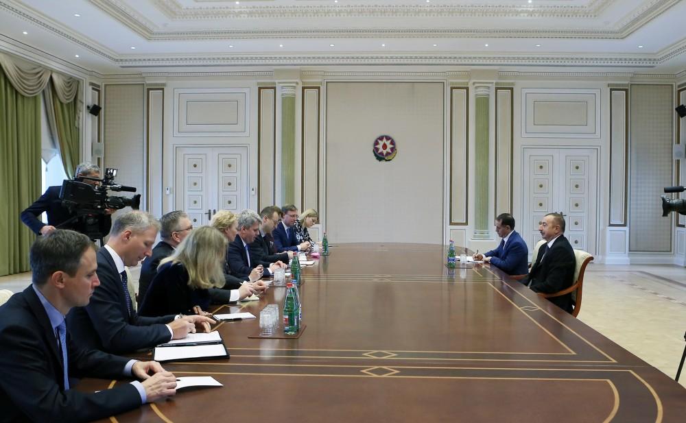 Президент Ильхам Алиев:  Работа по  Соглашению о стратегическом партнерстве  между Азербайджаном и ЕС продвигается в очень положительном направлении (ФОТО) (версия 2)