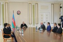 Президент Ильхам Алиев принял победителей чемпионата Европы по шахматам (ФОТО)