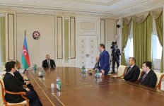 Президент Ильхам Алиев принял победителей чемпионата Европы по шахматам (ФОТО)