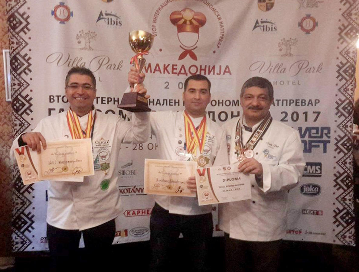 Азербайджанские кулинары привезли из Македонии золото, серебро и кубки (ФОТО)