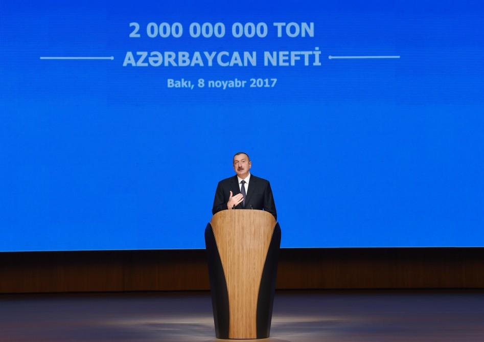Президент Ильхам Алиев: В Азербайджане достаточно нефти, пусть никто не беспокоится