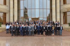 По поручению Мехрибан Алиевой представители Фонда Гейдара Алиева в Агдаме (ФОТО) (версия 3)