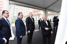 Президент Ильхам Алиев принял участие в открытии нового комплекса общежития Азербайджанского государственного аграрного университета в Гяндже (ФОТО)