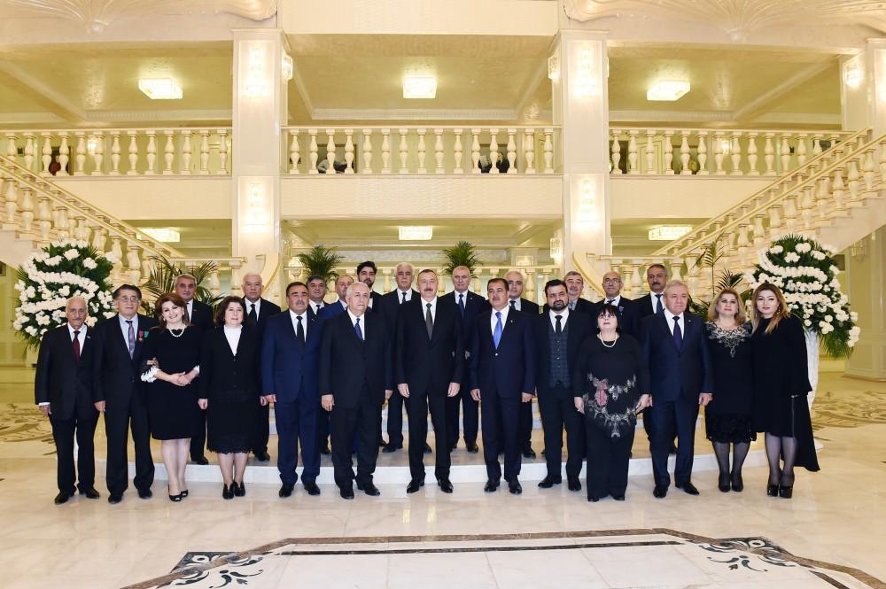 Президент Ильхам Алиев принял участие  в открытии нового здания Гянджинской госфилармонии (ФОТО)