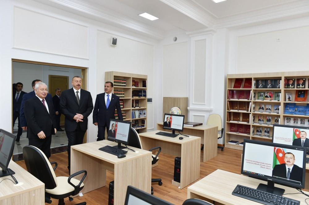 Президент Ильхам Алиев принял участие в открытии нового комплекса общежития Азербайджанского государственного аграрного университета в Гяндже (ФОТО)