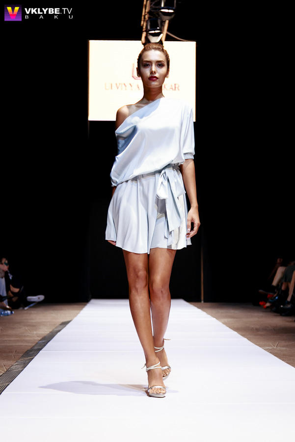 Звезды на подиуме Azerbaijan Fashion Week - кикбоксер, актриса, стилист (ФОТО)