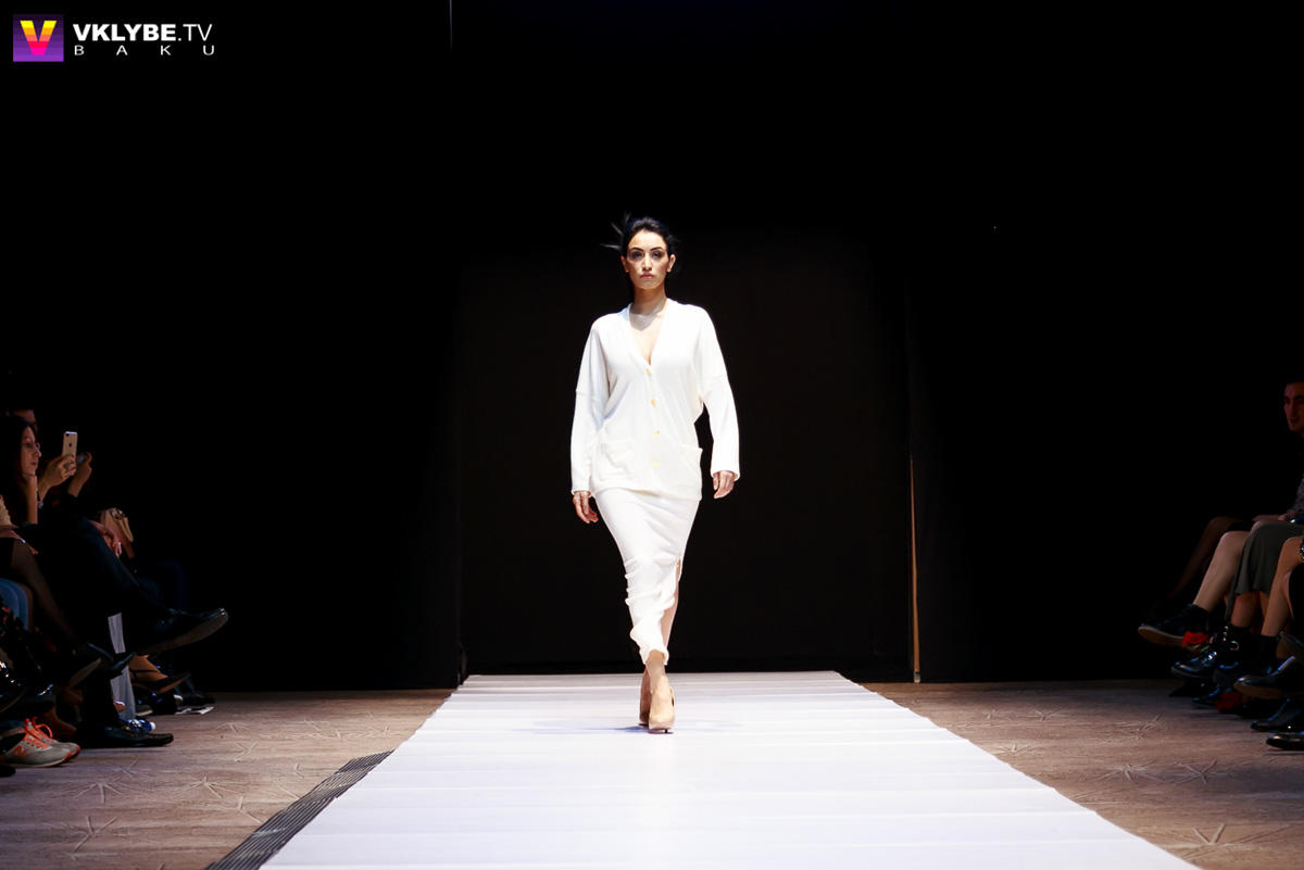 Звезды на подиуме Azerbaijan Fashion Week - кикбоксер, актриса, стилист (ФОТО)