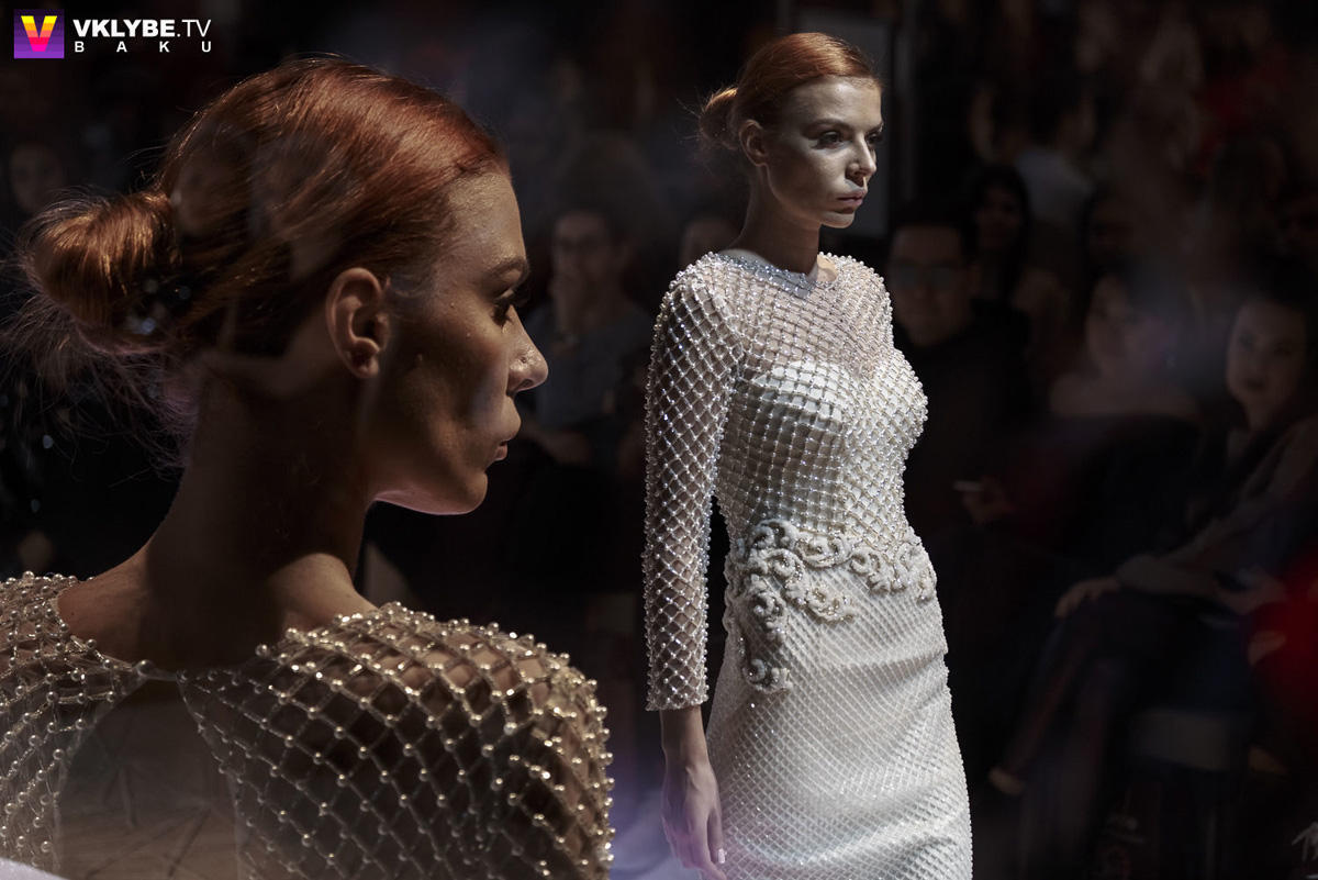 Дефиле дизайнеров из Грузии и России на Azerbaijan Fashion Week (ФОТО)