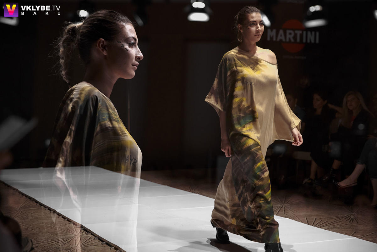 Дефиле дизайнеров из Грузии и России на Azerbaijan Fashion Week (ФОТО)