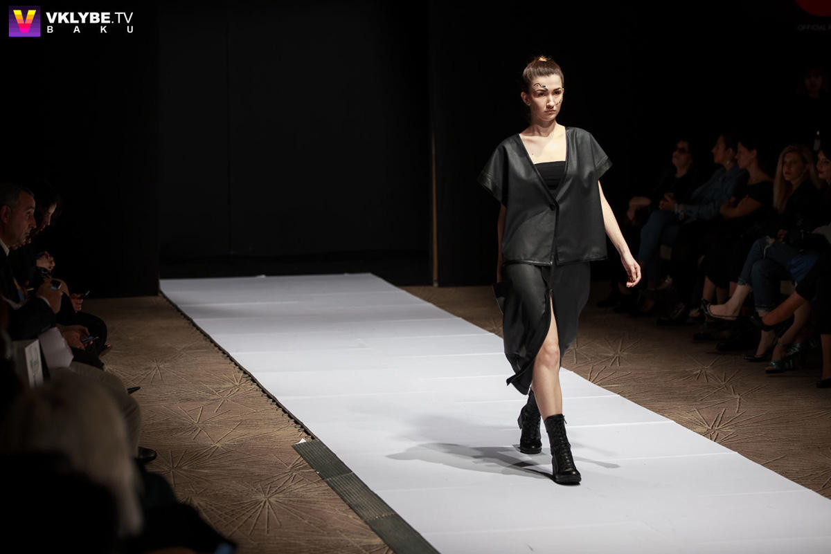 Дефиле дизайнеров из Грузии и России на Azerbaijan Fashion Week (ФОТО)